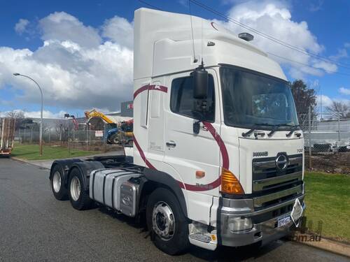 Truck Prime Mover Hino 700SS 450HP 18 speed SN1162 1GYE872