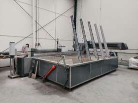 Cantilever type waterjet cutting machine - picture0' - Click to enlarge