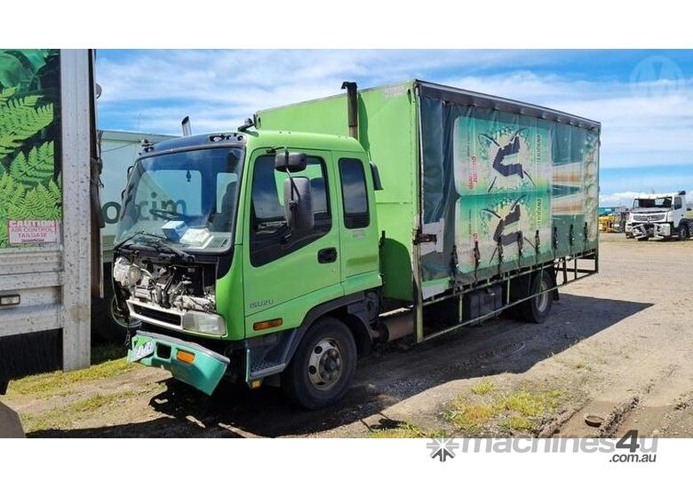 caption Isuzu FRR