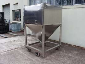 Stainless Steel Tote Bin. - picture0' - Click to enlarge