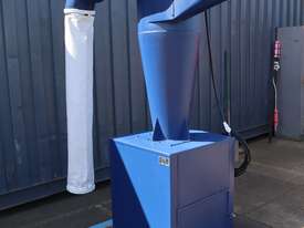 Dust Extractor Collector - Richardson 19FB - picture0' - Click to enlarge