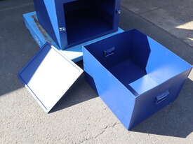 Dust Extractor Collector - Richardson 19FB - picture2' - Click to enlarge