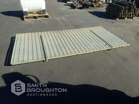 2 X WALKWAY MESH STEEL GRATES - picture0' - Click to enlarge