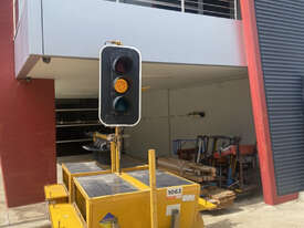Sykes Mobile Traffic Lights - picture0' - Click to enlarge
