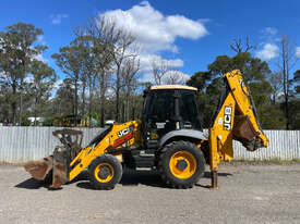 JCB 3CX Backhoe Loader Loader - picture0' - Click to enlarge