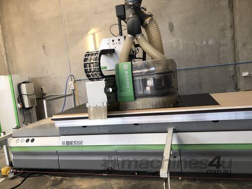 CNC Machine Biesse rover B perfectly working condition selling due to upgrade 