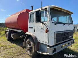 1995 International Acco 1850E - picture0' - Click to enlarge