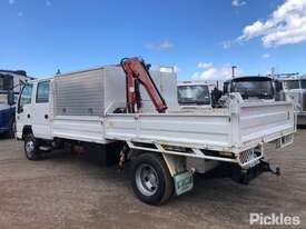 2007 Isuzu NPR 400 - picture2' - Click to enlarge