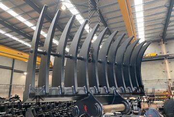Stick Rake 2m Wide to suit 30 to 36 Ton Excavator Case
