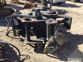 Pulveriser To Suit Excavator. Pin: 90mm, Ear: 510mm, Centre: 540mm - picture0' - Click to enlarge