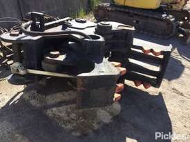 Pulveriser To Suit Excavator. Pin: 90mm, Ear: 510mm, Centre: 540mm - picture1' - Click to enlarge