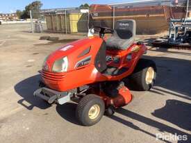 Kubota T2080 - picture0' - Click to enlarge