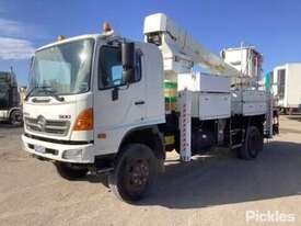 2013 Hino 500 1322 GT8J - picture0' - Click to enlarge