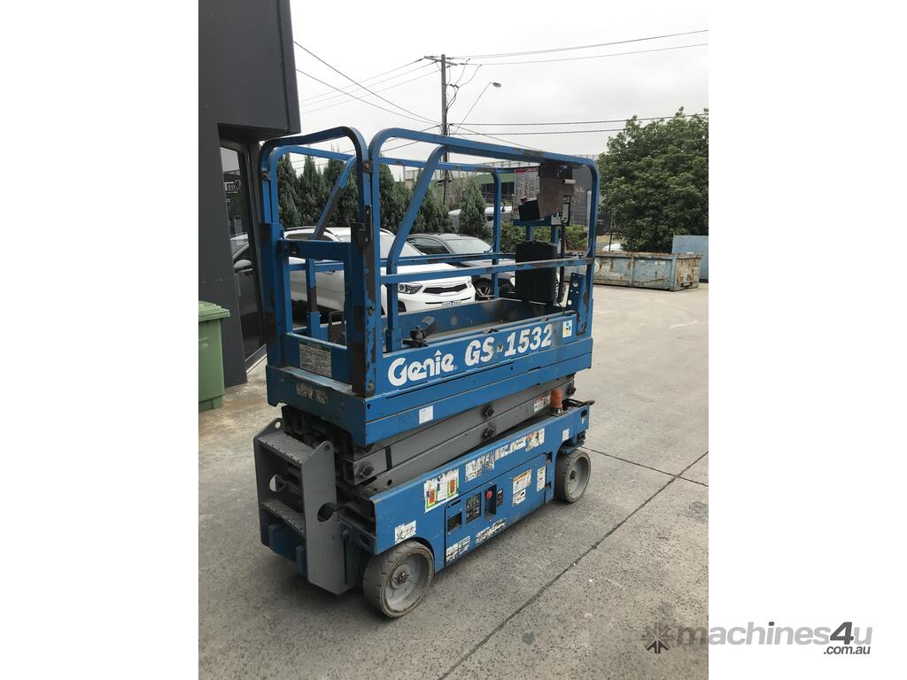 Used 2010 Genie GS1532 Scissor Lift in , - Listed on Machines4u