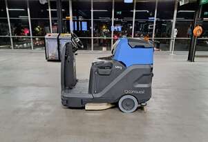 Conquest HDS77 Ride On Scrubber up to 10000sq.m - Most Comfortable in the Market!