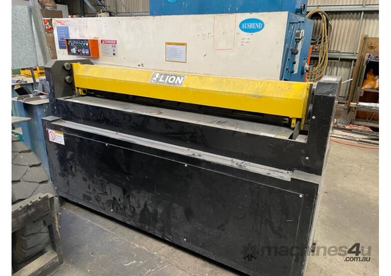 caption KLEEN -Lion TDF/TDC Folder Fully Pneumatic