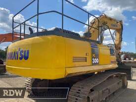 Komatsu PC300-7 Excavator  - picture2' - Click to enlarge