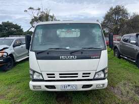 Isuzu NPR 200 - picture0' - Click to enlarge