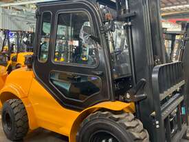 UN Rough Terrain Diesel Forklift 3.5T, 4WD:  Forklifts Australia - The Industry Leader! - picture0' - Click to enlarge