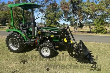   AgKing 40HP ROPS 4WD tractor with FEL 4in1 bucket PLUS Slasher, Forks and Spears!