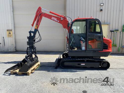 4.5 excavator with enclosed cab and air conditioning $54,990+GST or around $279 pw on finance