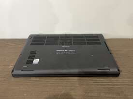 Dell Latitude 5400 Laptop - picture0' - Click to enlarge