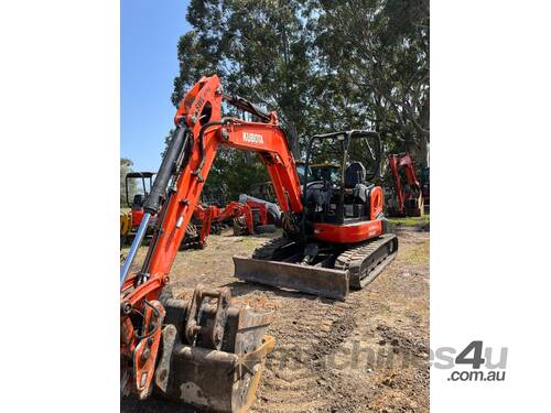 CLEARANCE! 5T Kubota Excavator  U55 + Buckets (Traded In) - SALE!