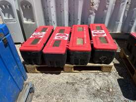 4 x Fire Extinguishers - picture0' - Click to enlarge