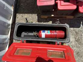 4 x Fire Extinguishers - picture1' - Click to enlarge