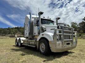 2005 KENWORTH T404 SAR  - picture0' - Click to enlarge