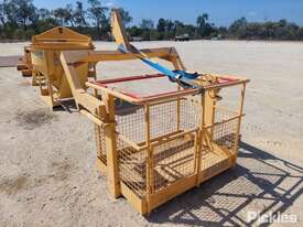 Crane Man Basket, Franna Cranes, SN: MB2754008, 275kg WLL, 225kg Tare, Self-Levelling with Locks, Ba - picture0' - Click to enlarge