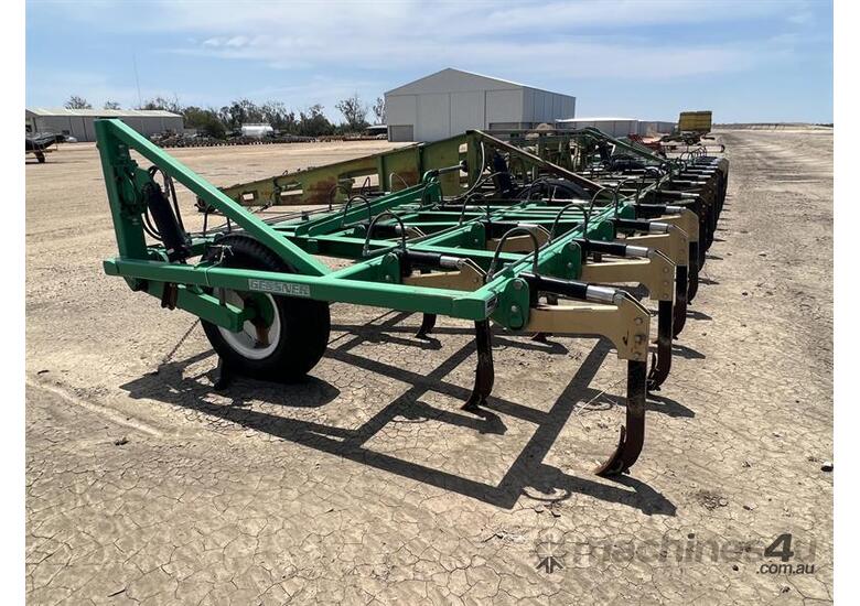 caption GESSNER HR1200 Tyne Cultivator