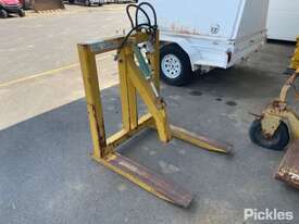 Forklift Grab / Fork Attachment: SWL 1000Kg
Condition Unknown - picture0' - Click to enlarge