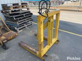 Forklift Grab / Fork Attachment: SWL 1000Kg
Condition Unknown - picture1' - Click to enlarge