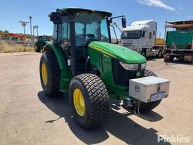 2019 John Deere 5090M Tractor 4 x 4 - picture0' - Click to enlarge