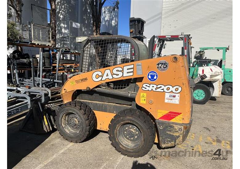 Used 2015 Case SR 200 Skid Steer Loaders in , Listed on Machines4u