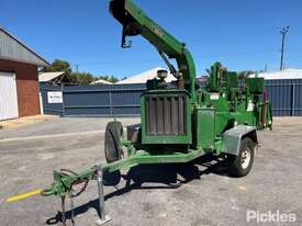 2017 Bandit 90XP Single Axle Wood Chipper - picture1' - Click to enlarge