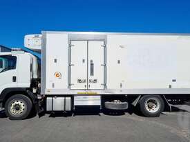 Isuzu Isuzu FVD Refrigerated - picture2' - Click to enlarge