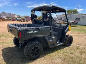 2019 CAN-AM DEFENDER BUGGY - picture1' - Click to enlarge