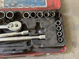 JBS Socket Set - picture1' - Click to enlarge