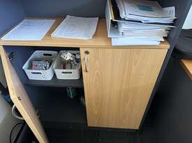 Office Contents - picture0' - Click to enlarge