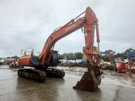 2017 Hitachi ZX360LC-5B Hydraulic Excavator - picture2' - Click to enlarge