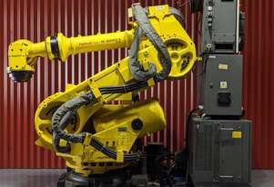 R-2000iA-210F Fanuc Robotic Arm 2.65m Reach 210kg Payload Refurbished