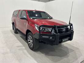 2019 Toyota Hilux SR5 Extra Cab 4X4 Diesel - picture0' - Click to enlarge