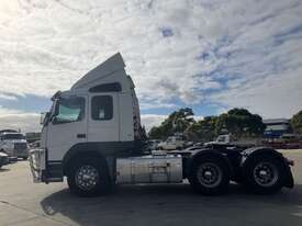 2015 Volvo FM 540 Prime Mover Sleeper Cab - picture2' - Click to enlarge