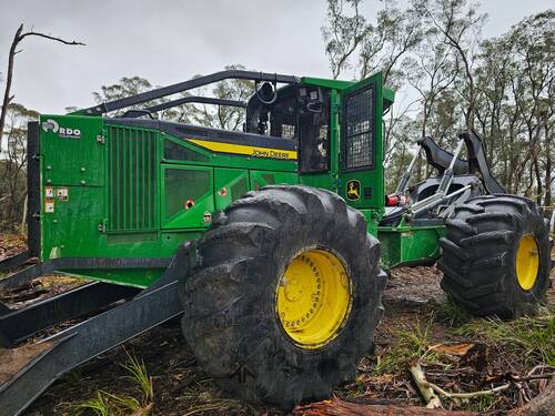 caption 2019 JOHN DEERE 848L II GRAPPLE SKIDDER