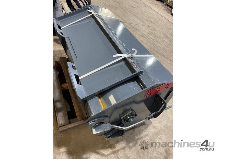 caption New NORM Skidsteer Concrete Batching Bucket attachment