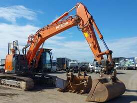 Hitachi ZX225USLC-5B - picture0' - Click to enlarge