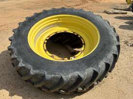 JOHN DEERE INNER RIM & TYRE  480/80R50 - picture0' - Click to enlarge