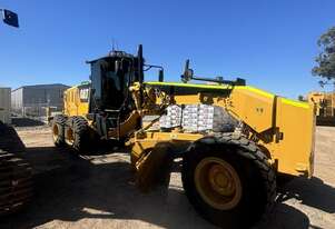 Caterpillar 2014   12M3 60